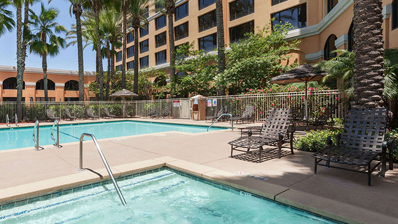 Wyndham Garden Grove Room Tour - Pool